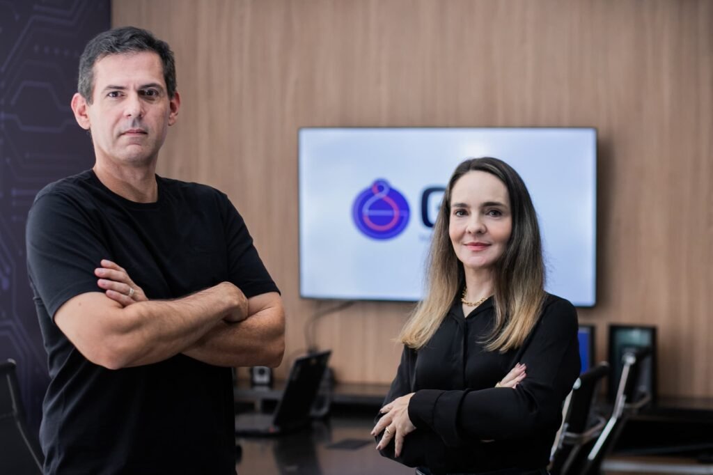 Rodrigo Sanchez e Carolina Schmidt, fundadores da GS2
